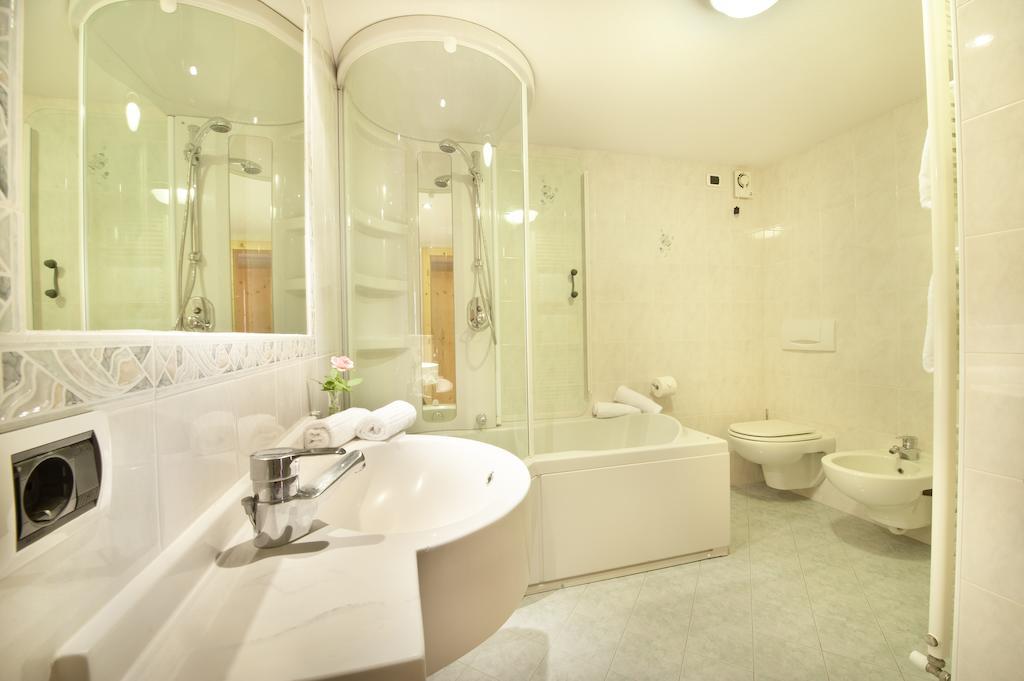 Appartamenti Duc De Rohan Livigno Room photo